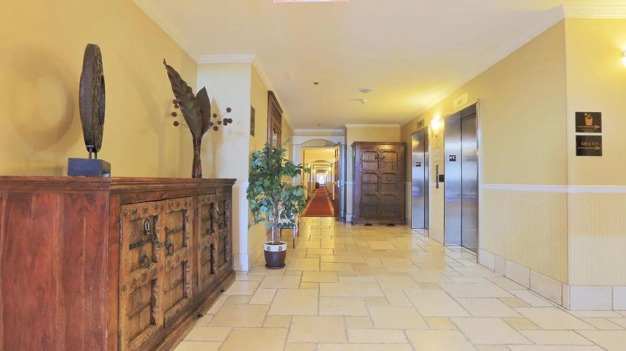 Hotel Brossard