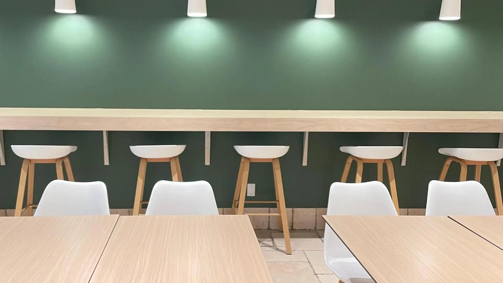 Hotel Brossard