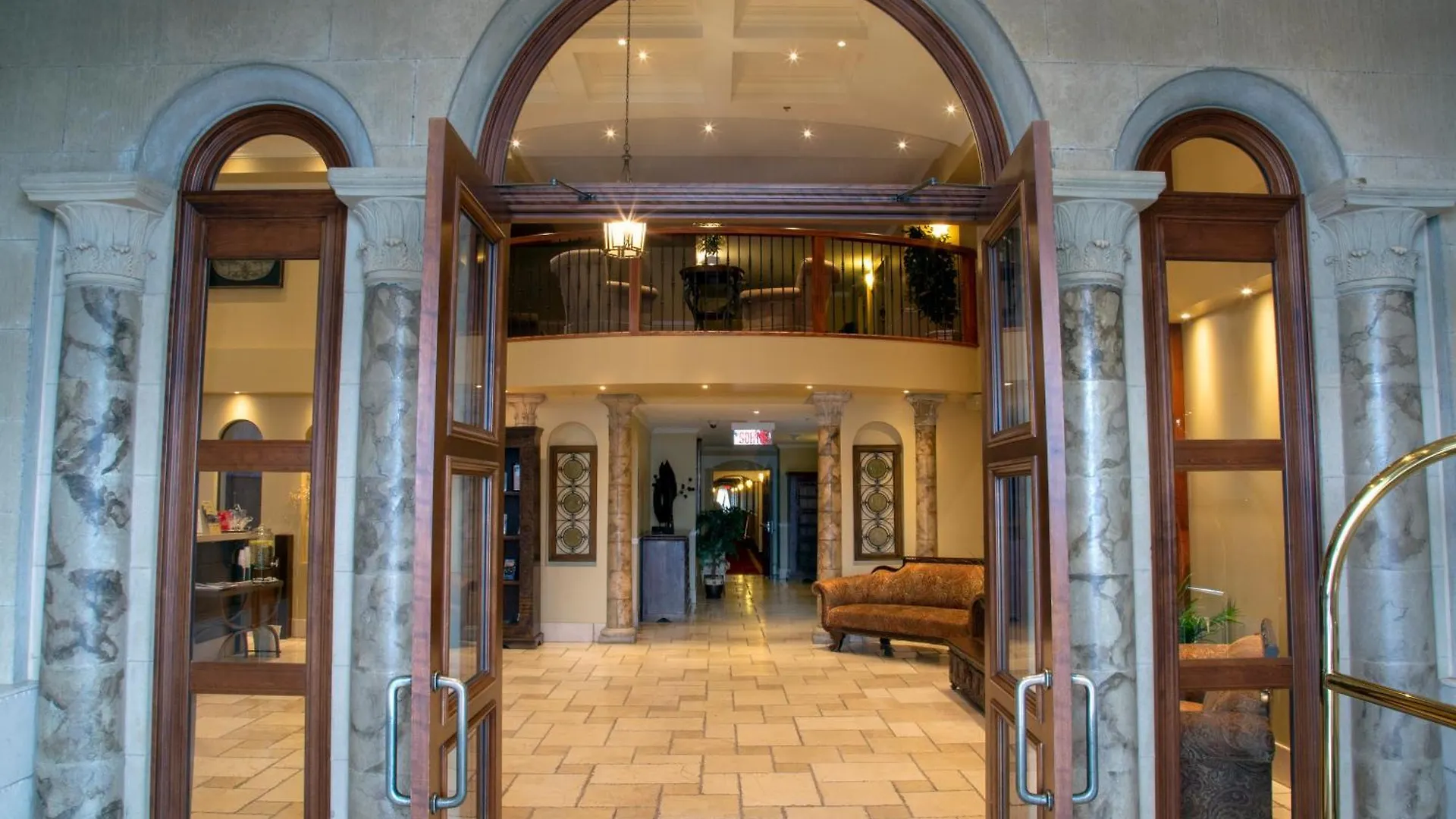 Hotel Brossard Kanada