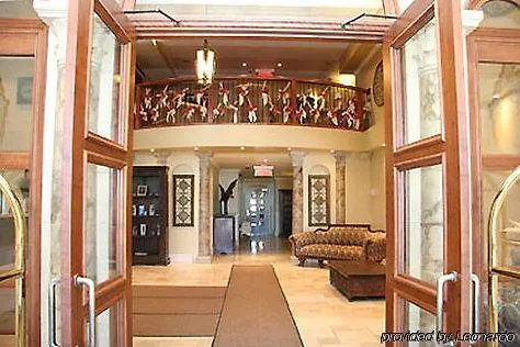Hotel Brossard