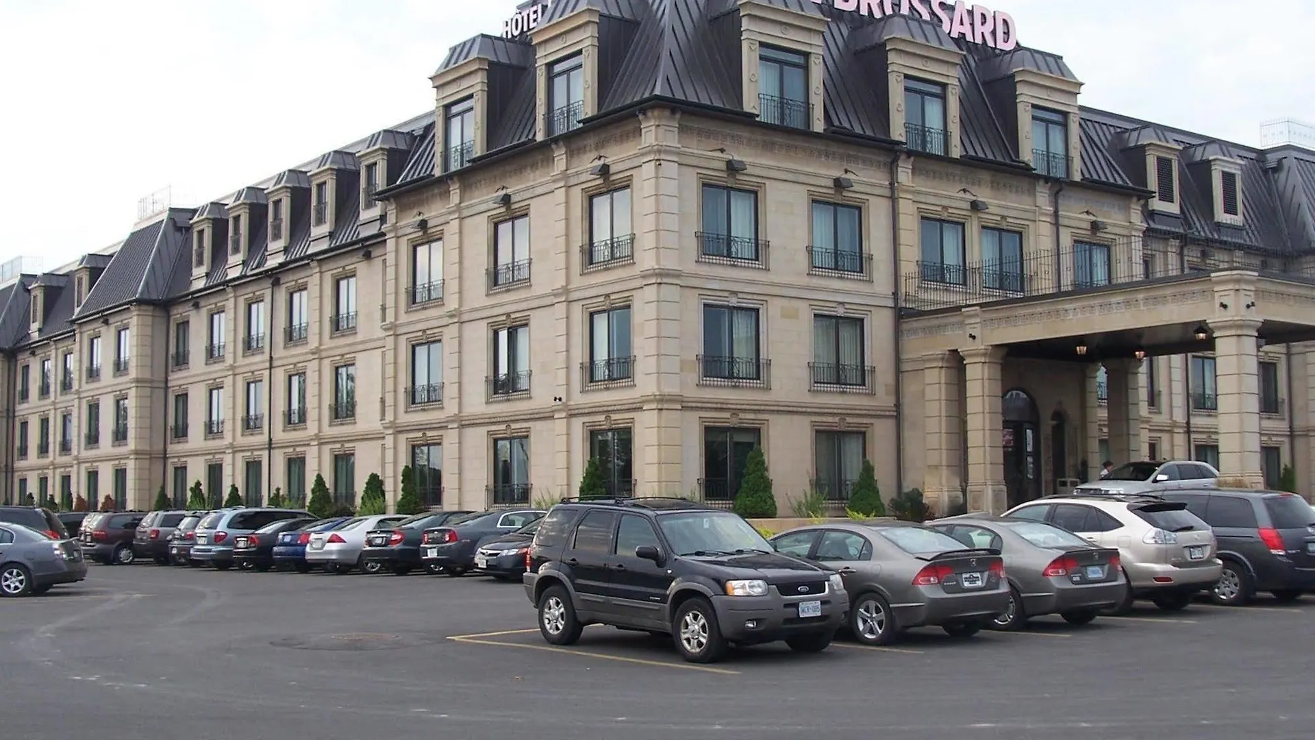 Hotel Brossard Kanada